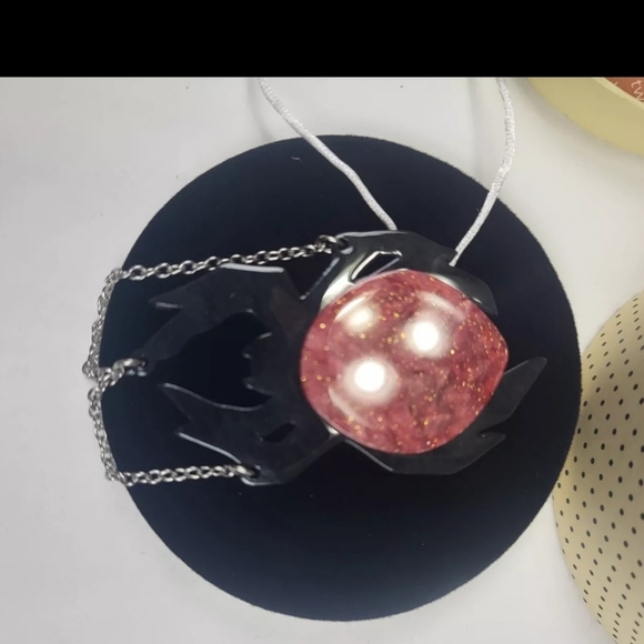 Web Spinning Wonder Erstwilder - Picture 5 of 7